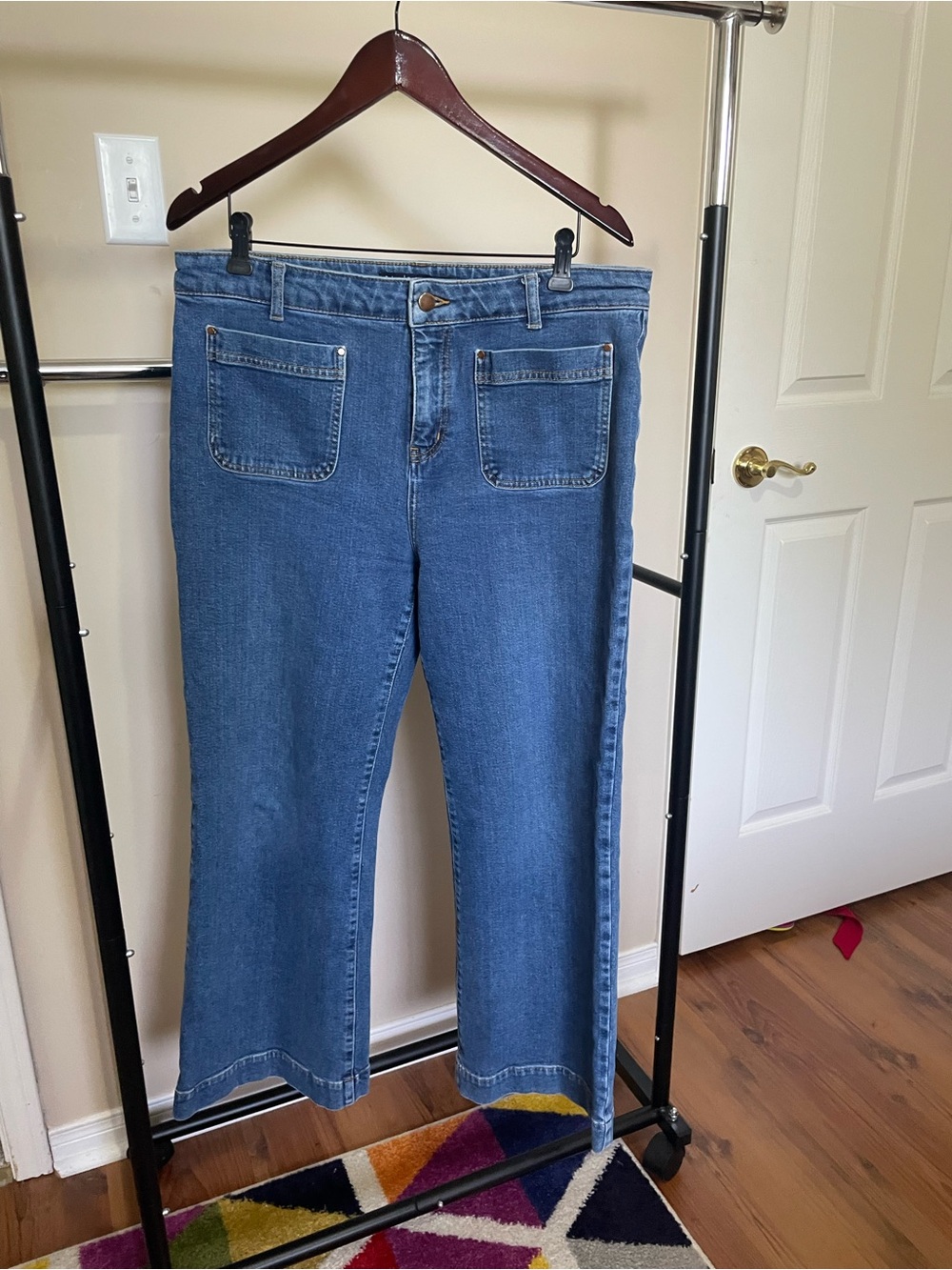 Boden Women's Straight-Leg Jeans in Mid Blue